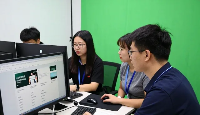 融媒代运营满足复杂环境应用需求